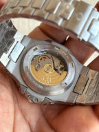 PATEK PHILIPPE NAUTILUS STAINLESS STEEL MEN’S WATCH
