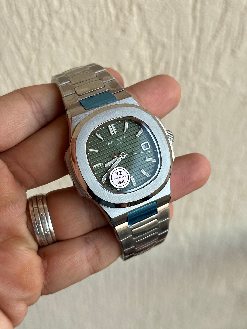 PATEK PHILIPPE NAUTILUS STAINLESS STEEL MEN’S WATCH