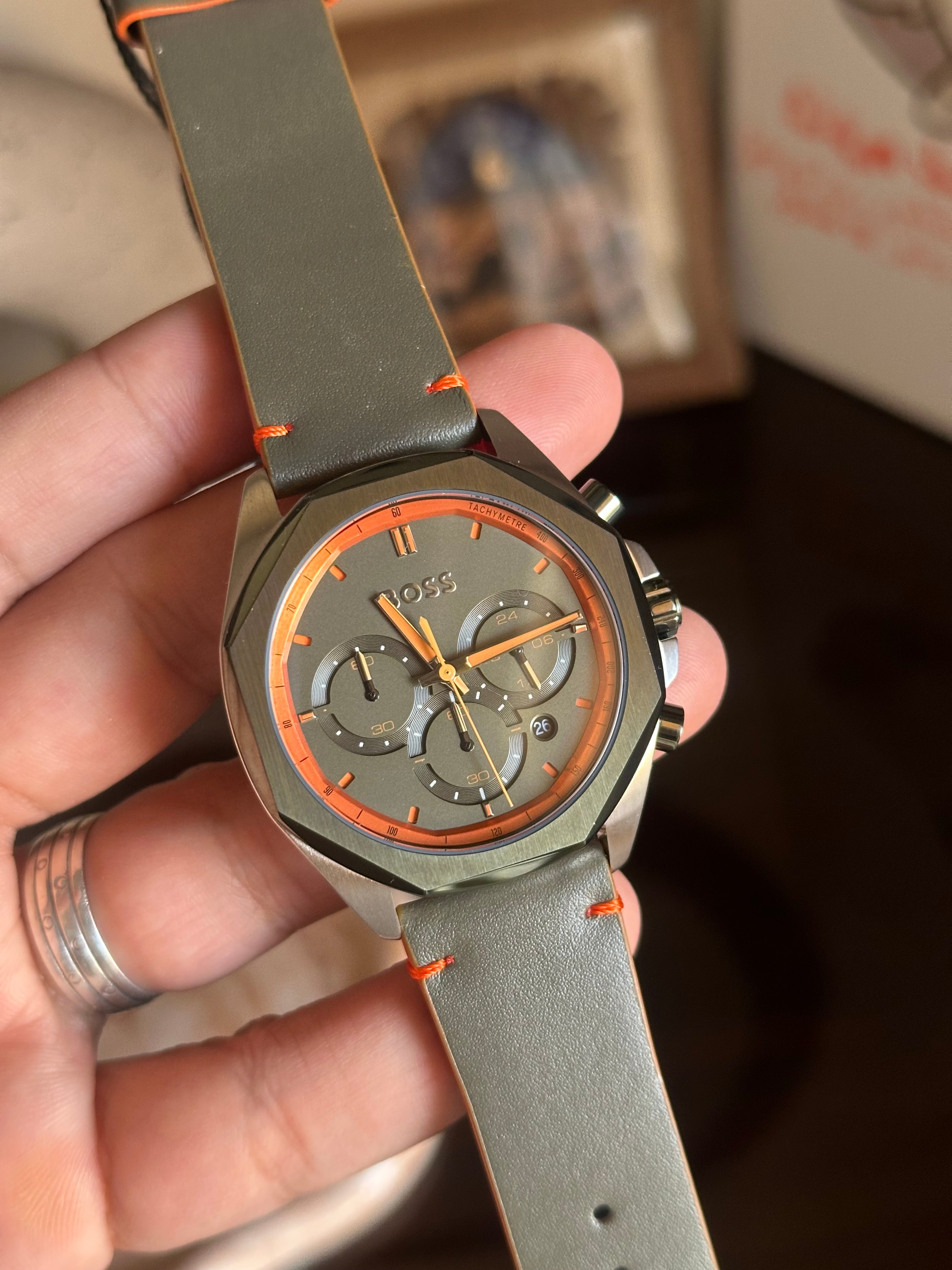 Hugo Boss Men's Olive Green Dial Green Leather Watch - 1514018