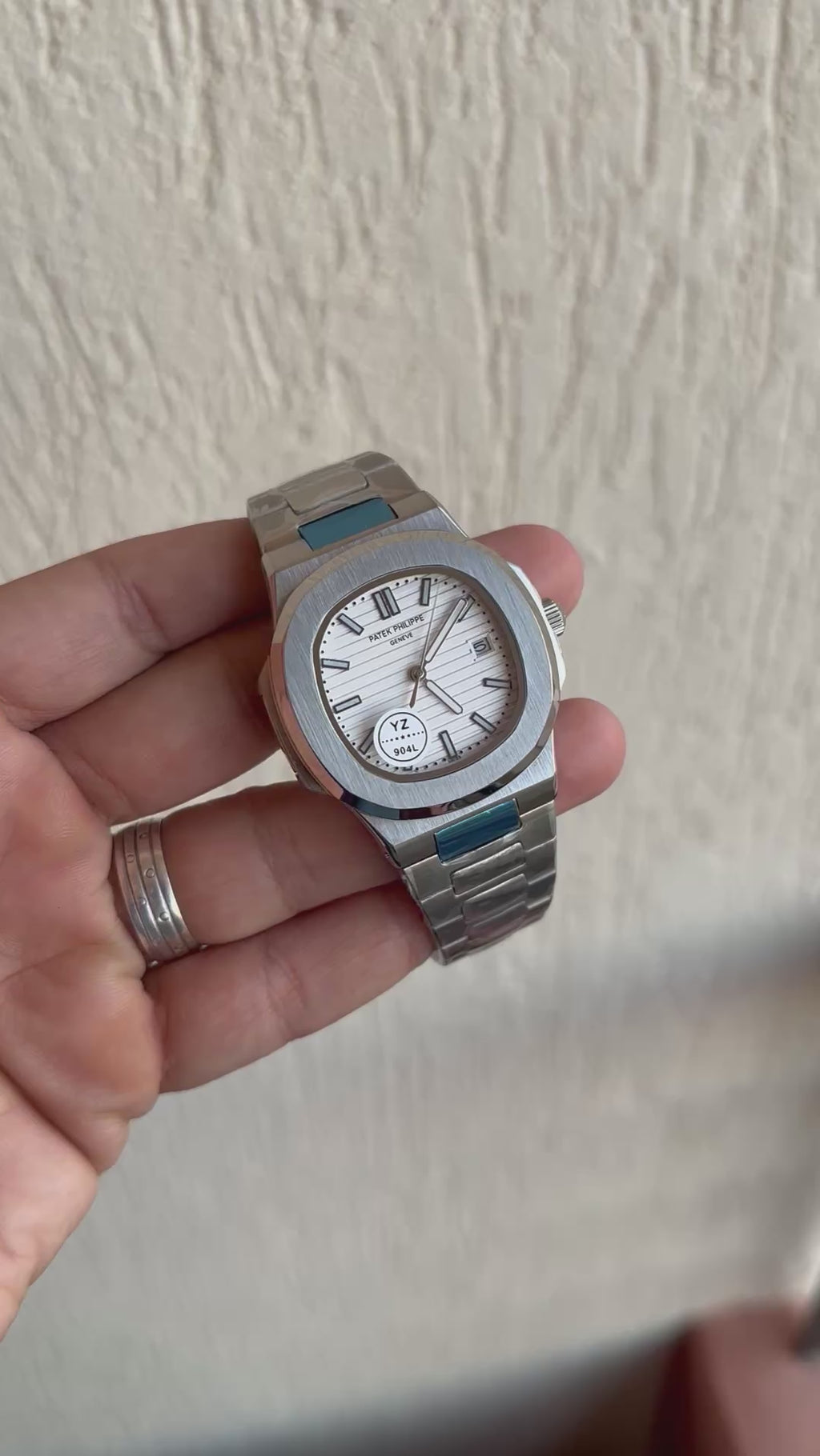 PATEK PHILIPPE NAUTILUS STAINLESS STEEL MEN’S WATCH